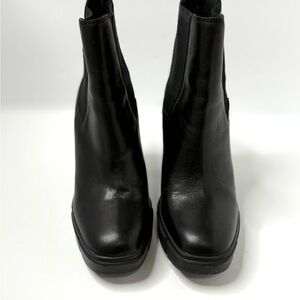 Steve Madden Black Leather Platform Chunky Boots Size 7.5